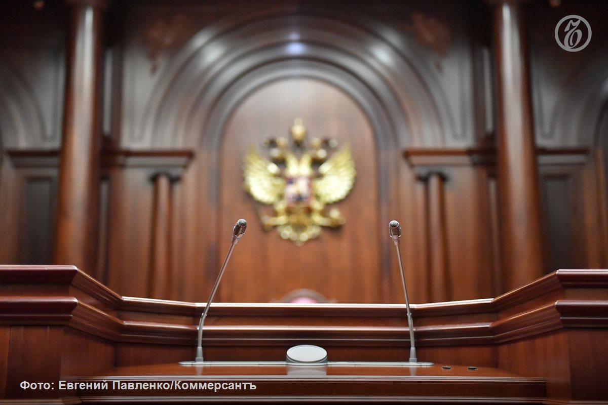 Граждане Филиппин — бывший вице-спикер парламента Фредениль Эрнаес Кастро и Джейн Тан Кастро — подали в Конституционный суд (КС) РФ жалобу на российское законодательство о суррогатном материнстве, узнал «Ъ»