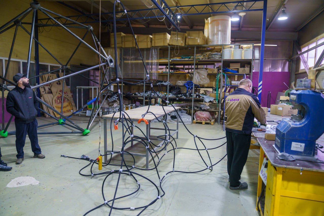 Помогаем участникам СВО найти своё дело в мирной жизни благодаря программе адаптации и трудоустройства Помогаем участникам СВО найти своё дело в мирной жизни благодаря программе адаптации и трудоустройства