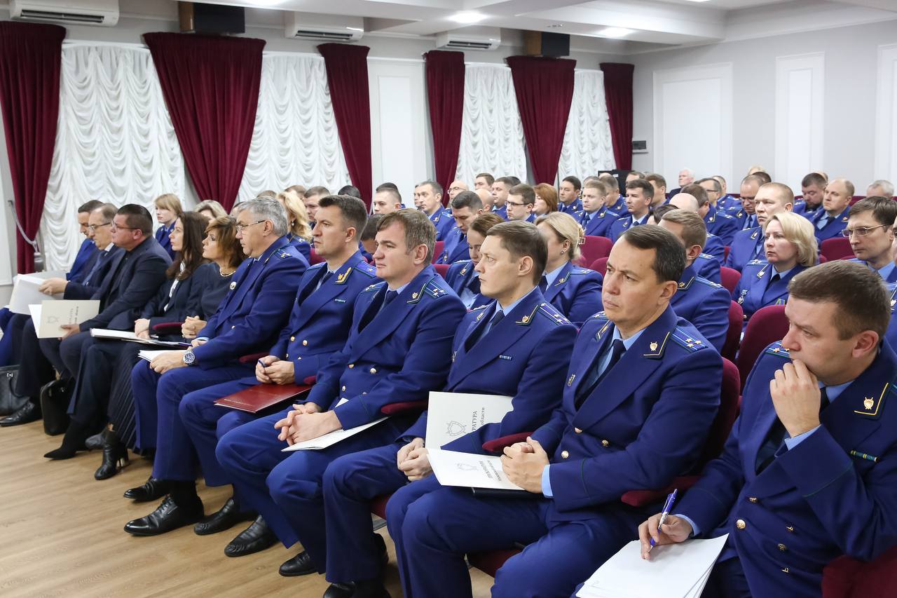 В прокуратуре Московской области под председательством прокурора Московской области Сергея Забатурина состоялось заседание коллегии по вопросам практики прокурорского надзора за соблюдением прав детей-инвалидов с... В прокуратуре Московской области под председательством прокурора Московской области Сергея Забатурина состоялось заседание коллегии по вопросам практики прокурорского надзора за соблюдением прав детей-инвалидов с...