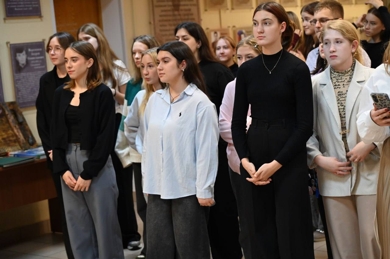 В Молодёжном центре «Патриот» состоялось мероприятие «Школа молодых политиков» В Молодёжном центре «Патриот» состоялось мероприятие «Школа молодых политиков»