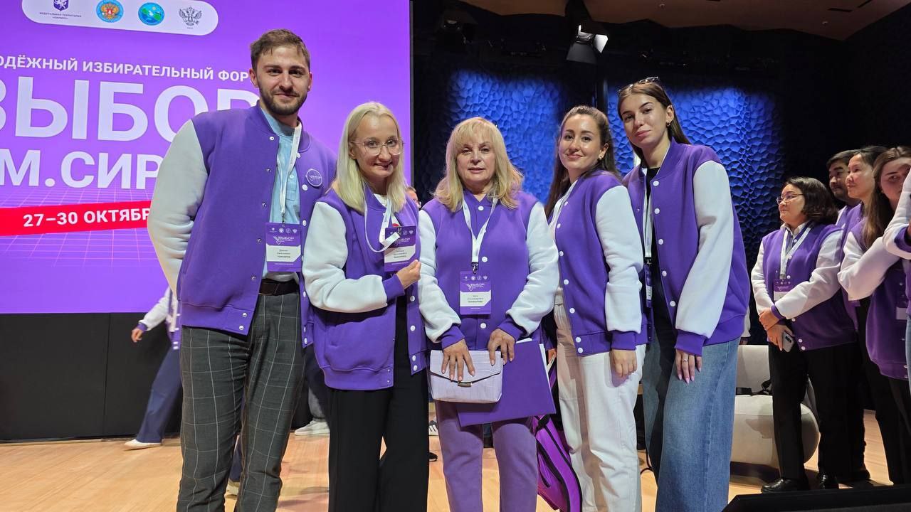 Педагог школы №6 представила Реутов на всероссийском форуме «Выбор. ФМ. Сириус»