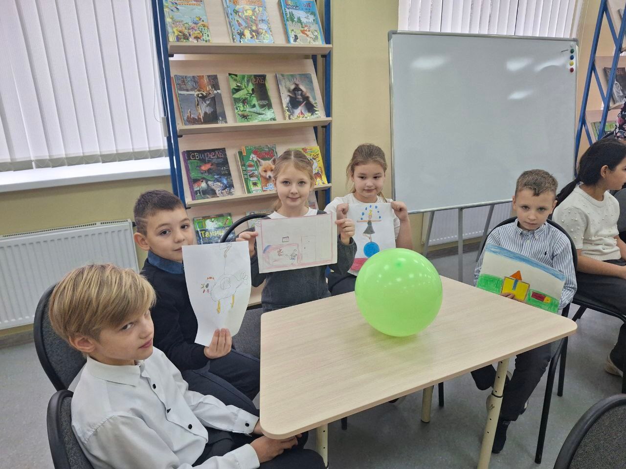 Ученики чеховской школы отправились в увлекательное путешествие по произведениям Виктора Драгунского Ученики чеховской школы отправились в увлекательное путешествие по произведениям Виктора Драгунского