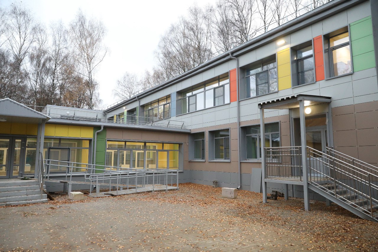 В Долгопрудном состоялся контрольный объезд ремонтируемых детских садов В Долгопрудном состоялся контрольный объезд ремонтируемых детских садов