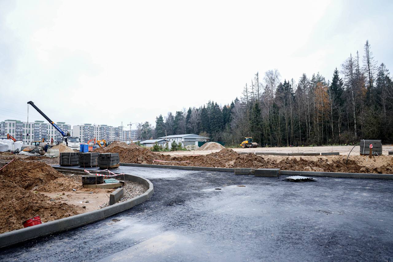 Юлия Купецкая: В ЖК «Пироговская Ривьера» ведется строительство новой школы на 600 мест Юлия Купецкая: В ЖК «Пироговская Ривьера» ведется строительство новой школы на 600 мест