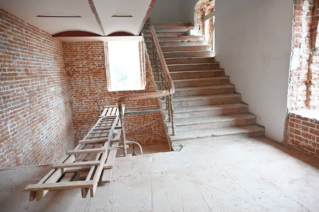 Контроль на федеральном уровне: капитальный ремонт Дворца культуры «Исток» в активной стадии Контроль на федеральном уровне: капитальный ремонт Дворца культуры «Исток» в активной стадии