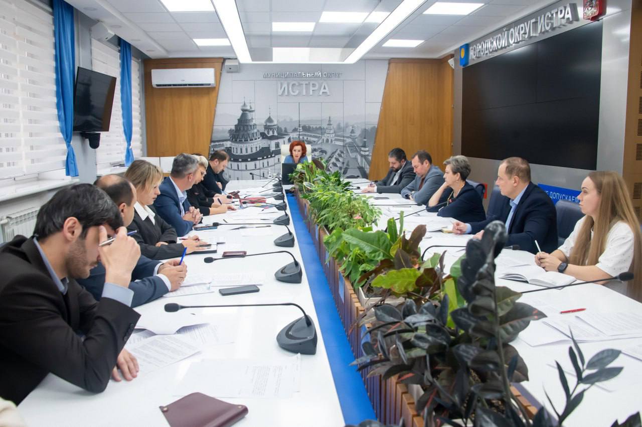 Татьяна Витушева: В территориальный отдел Снегири входит 12 населенных пунктов и 54 СНТ, ДНТ и КП, проживает на территории более 21 тыс Татьяна Витушева: В территориальный отдел Снегири входит 12 населенных пунктов и 54 СНТ, ДНТ и КП, проживает на территории более 21 тыс