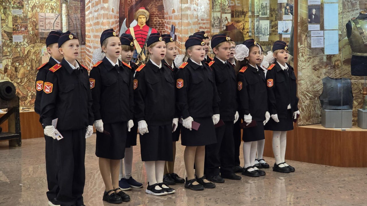 Торжественную присягу приняли первые кадеты Сергиевской школы