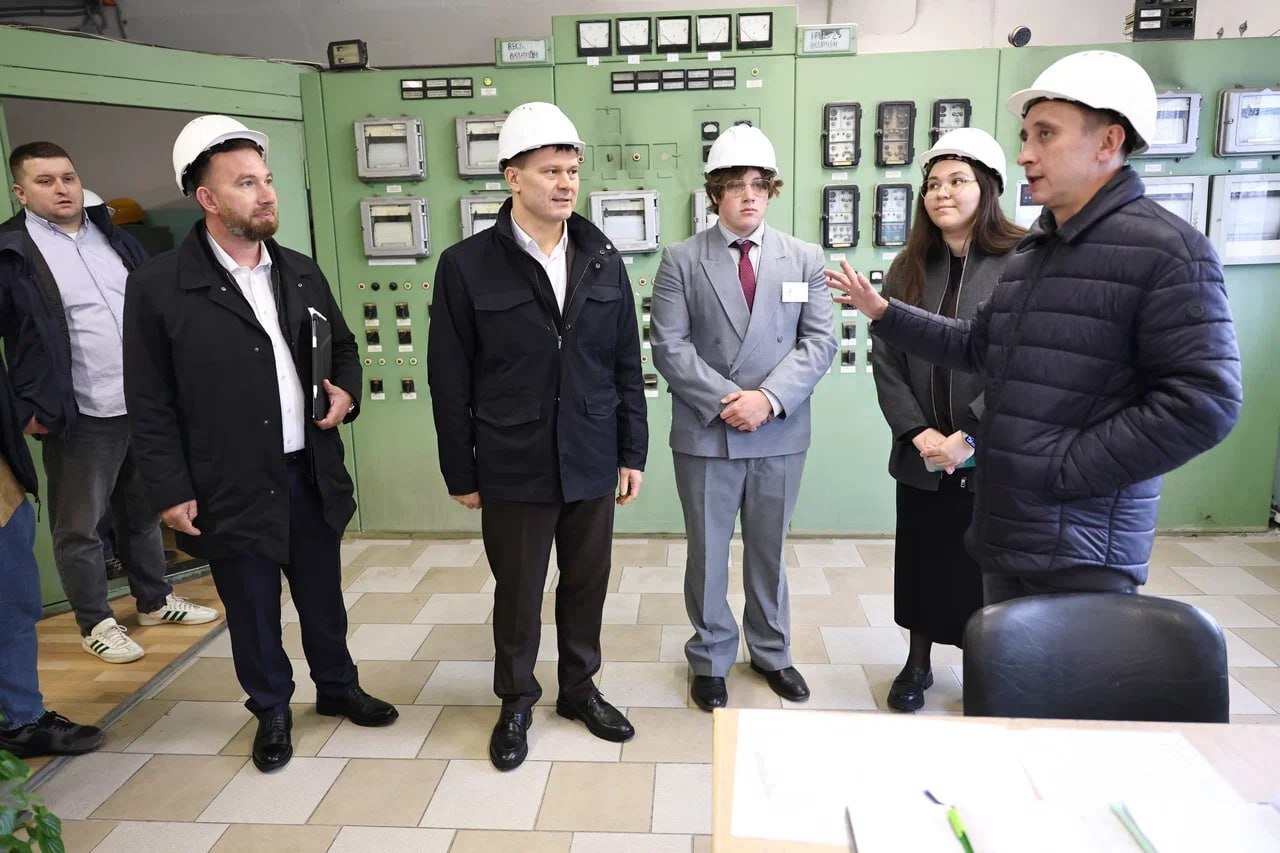 Дмитровчанин на один день стал дублёром министра энергетики Подмосковья Дмитровчанин на один день стал дублёром министра энергетики Подмосковья