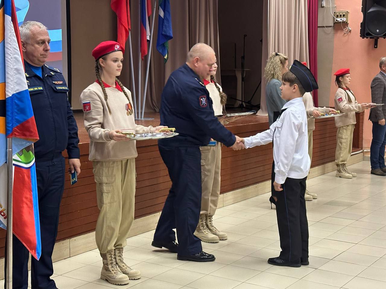 Сегодня в стенах нашей гимназии состоялось важное событие — приведение к торжественному обещанию предкадетов учащихся 5-го кадетского класса! Сегодня в стенах нашей гимназии состоялось важное событие — приведение к торжественному обещанию предкадетов учащихся 5-го кадетского класса!