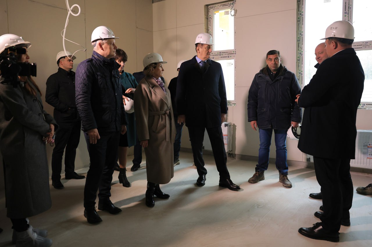 В Подмосковье до конца года построят 13 социальных объектов В Подмосковье до конца года построят 13 социальных объектов