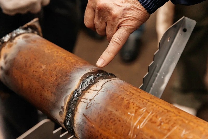 На базе Мособлводоканала прошел второй этап конкурса «Лучший по профессии», где за звание «лучшего» поборолись электрогазосварщики и машинисты экскаваторов из более чем 40 ресурсоснабжающих предприятий Подмосковья На базе Мособлводоканала прошел второй этап конкурса «Лучший по профессии», где за звание «лучшего» поборолись электрогазосварщики и машинисты экскаваторов из более чем 40 ресурсоснабжающих предприятий Подмосковья