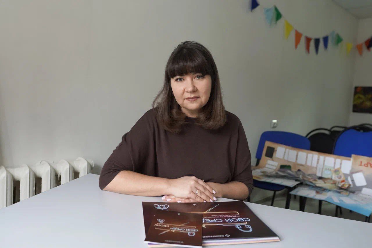 Григорий Артамонов: Губернатор Московской области Андрей Воробьёв вручил орден Преподобного Сергия Радонежского Яне Максимовой – заведующей подольским отделом службы сопровождения замещающих семей ГБУ МО «Центр инновации... Григорий Артамонов: Губернатор Московской области Андрей Воробьёв вручил орден Преподобного Сергия Радонежского Яне Максимовой – заведующей подольским отделом службы сопровождения замещающих семей ГБУ МО «Центр инновации...