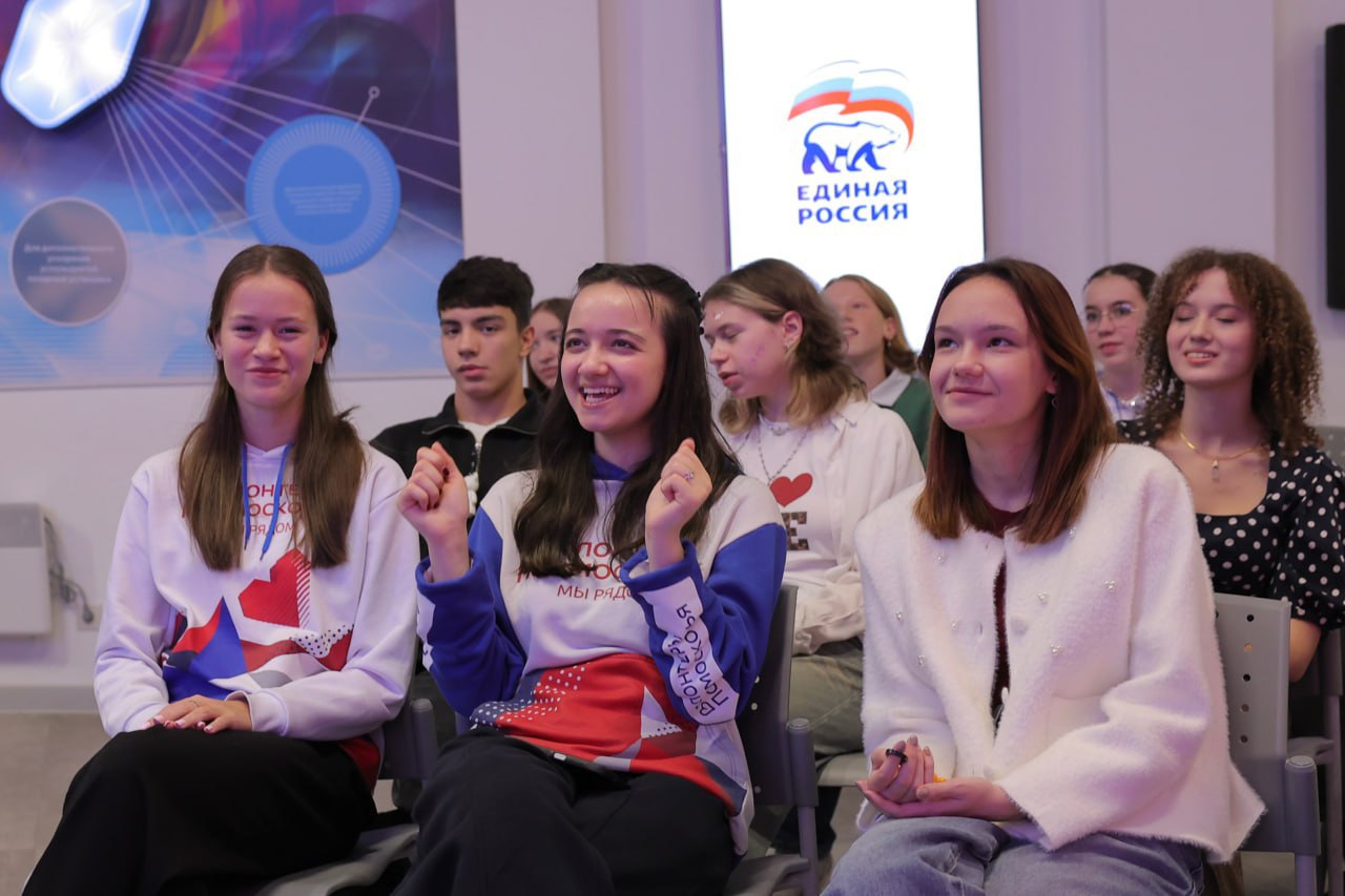 В Королёве поздравили волонтёров с Днём добровольца Московской области В Королёве поздравили волонтёров с Днём добровольца Московской области