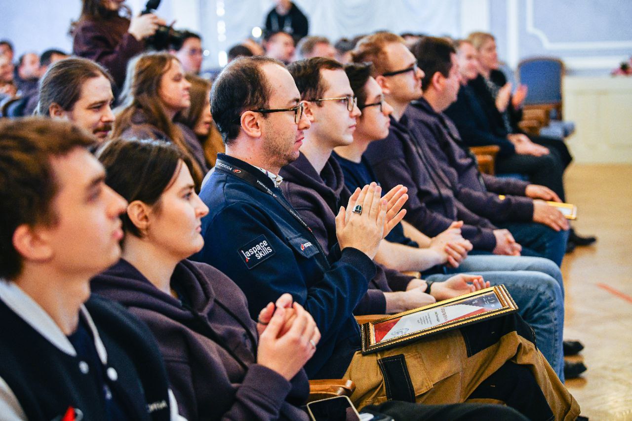 Просто космос! Стали известны лучшие специалисты космической отрасли в Химках Просто космос! Стали известны лучшие специалисты космической отрасли в Химках