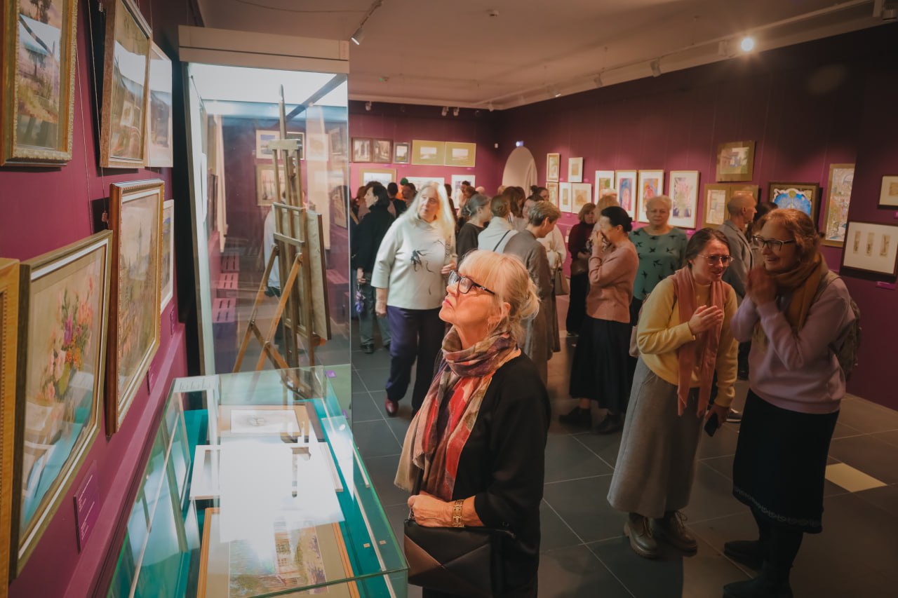 В Сергиевом Посаде открылась юбилейная выставка-конкурс «Осенний салон 2025. Живопись. Графика. Скульптура» В Сергиевом Посаде открылась юбилейная выставка-конкурс «Осенний салон 2025. Живопись. Графика. Скульптура»