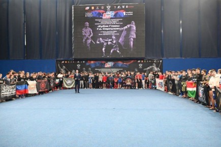 Во дворце спорта «Надежда» дан старт межрегиональному турниру по ММА