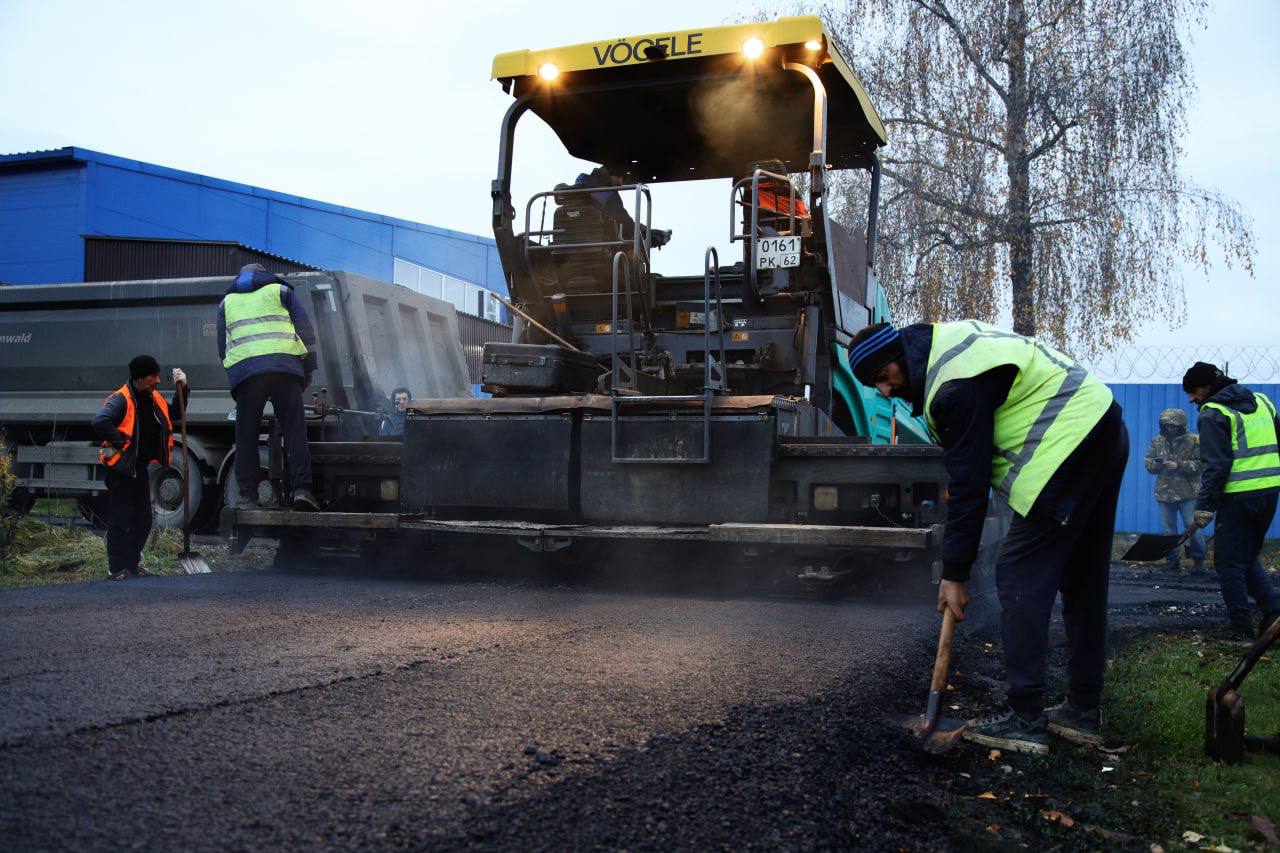 В городском округе Воскресенск продолжаются масштабные работы по ремонту дорог В городском округе Воскресенск продолжаются масштабные работы по ремонту дорог