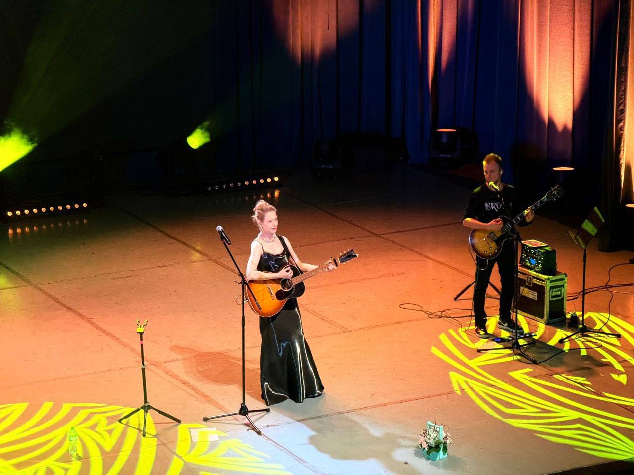 30 активистов из Подольска приняли участие в подмосковном фестивале в честь Дня народного единства 30 активистов из Подольска приняли участие в подмосковном фестивале в честь Дня народного единства