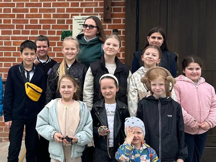 Наши новости. Наши звезды кружка ИЗО "Вернисаж" покорили очередную вершину! Наши новости. Наши звезды кружка ИЗО "Вернисаж" покорили очередную вершину!