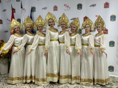 1 ноября в Новом Быту Ансамбль "ЮНОСТЬ" вместе вокальной группой "ВЭДА"