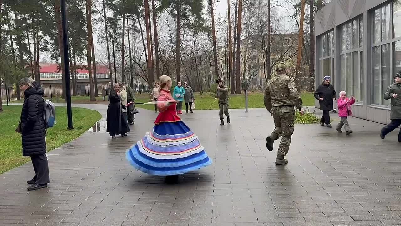 Сегодня в медиацентре городского парка прошли праздничные мероприятия, посвященные Дню народного единства