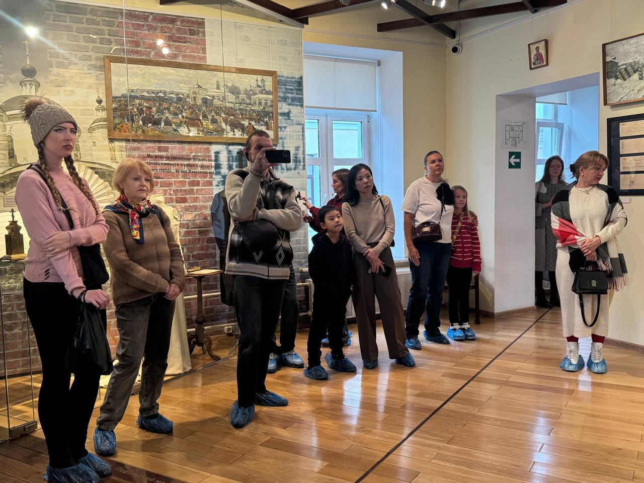 Подольский краеведческий музей отметил День народного единства выставками и экскурсиями Подольский краеведческий музей отметил День народного единства выставками и экскурсиями