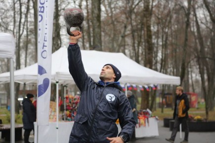 В парке им. Олега Степанова, парке Принарском и в д. Сераксеево отметили День народного единства