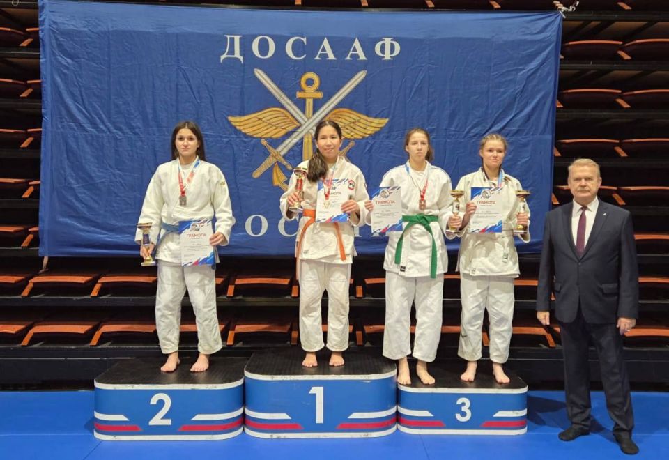 Шесть медалей завоевали спортсмены городского округа Люберцы на всероссийских соревнованиях по дзюдо Шесть медалей завоевали спортсмены городского округа Люберцы на всероссийских соревнованиях по дзюдо