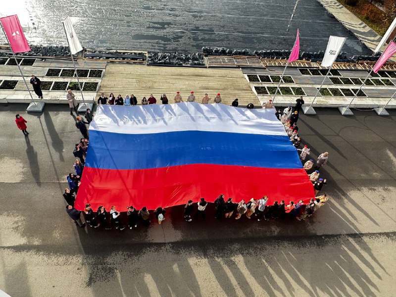 Патриотический флешмоб прошел в Мытищах Патриотический флешмоб прошел в Мытищах