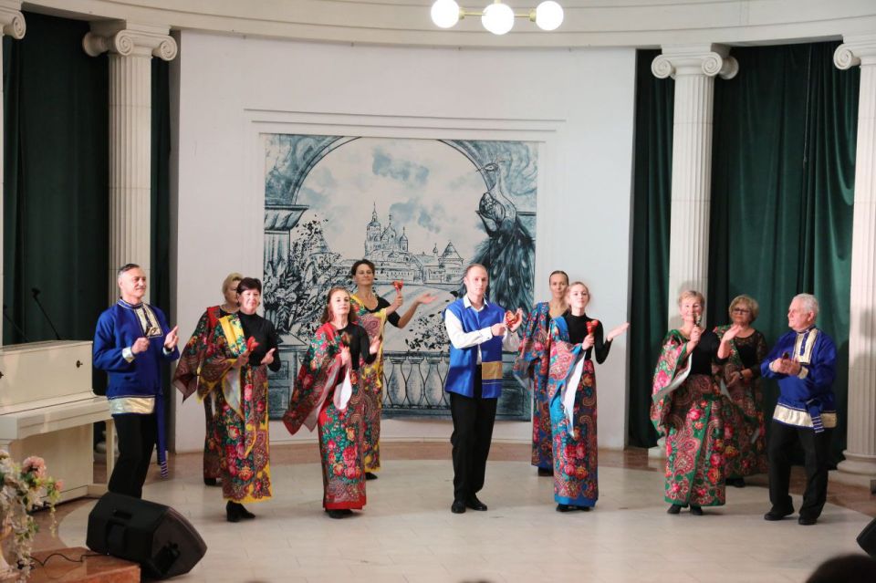 В парке им. Олега Степанова, парке Принарском и в д. Сераксеево отметили День народного единства В парке им. Олега Степанова, парке Принарском и в д. Сераксеево отметили День народного единства