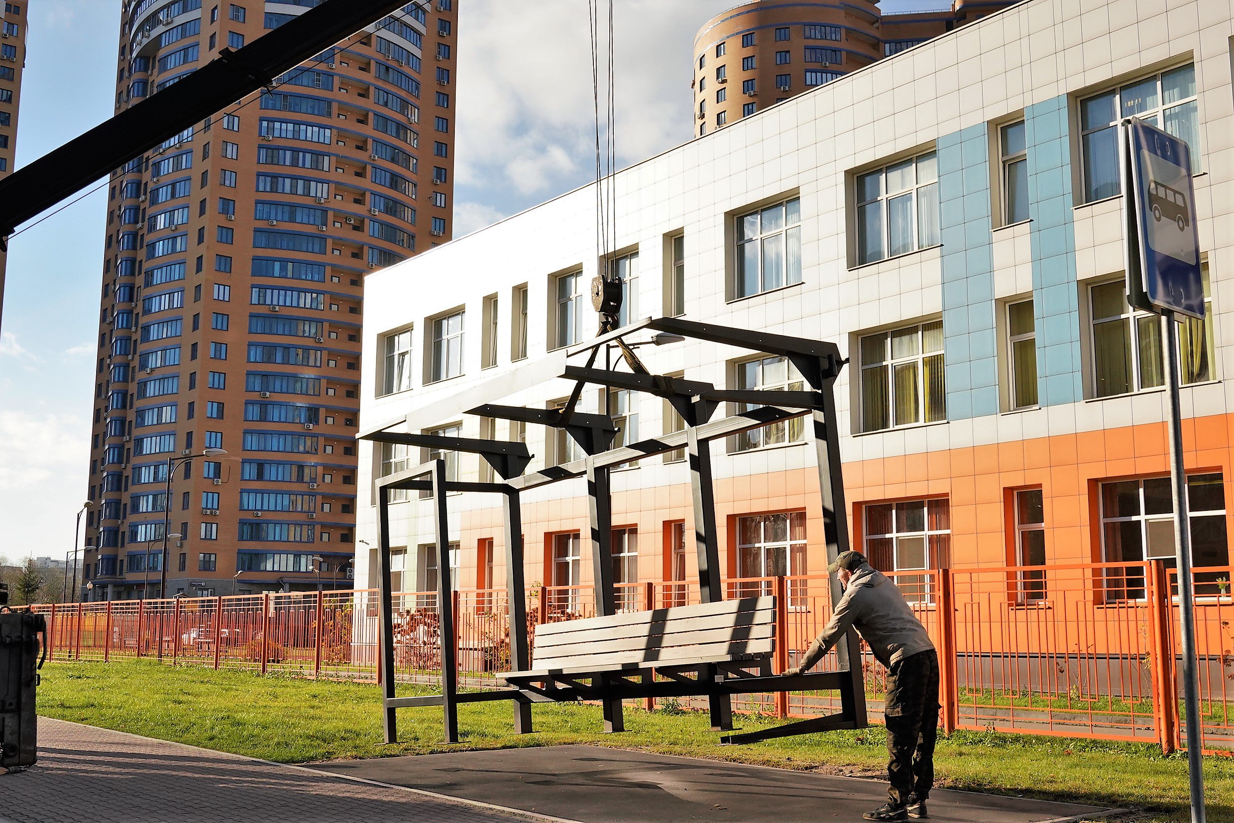 В Реутове провели работы по обустройству пяти остановок В Реутове провели работы по обустройству пяти остановок