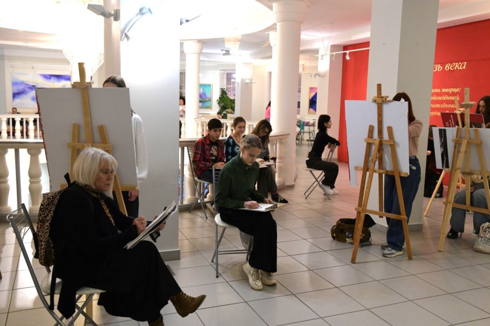 Более 2300 гостей объединила «Ночь искусств» в Дмитровском округе Более 2300 гостей объединила «Ночь искусств» в Дмитровском округе