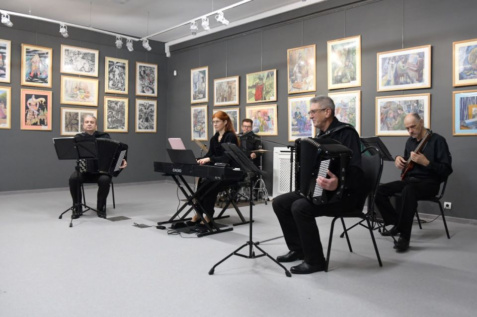 Более 2300 гостей объединила «Ночь искусств» в Дмитровском округе Более 2300 гостей объединила «Ночь искусств» в Дмитровском округе