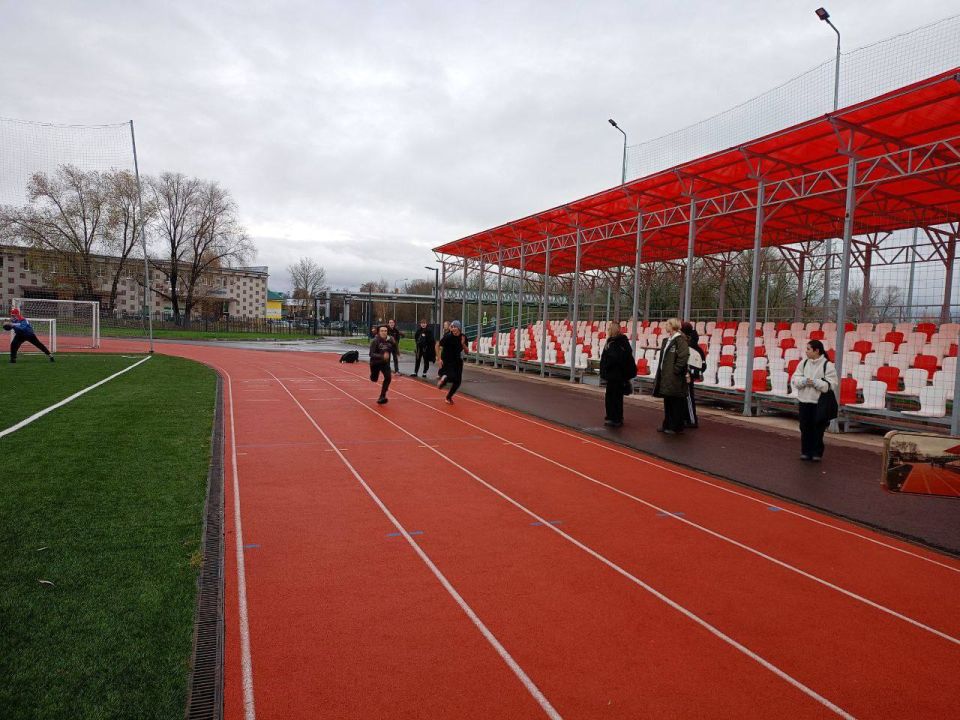 Школьники муниципального округа Чехов посетили обновлённый стадион "Гидросталь" Школьники муниципального округа Чехов посетили обновлённый стадион "Гидросталь"