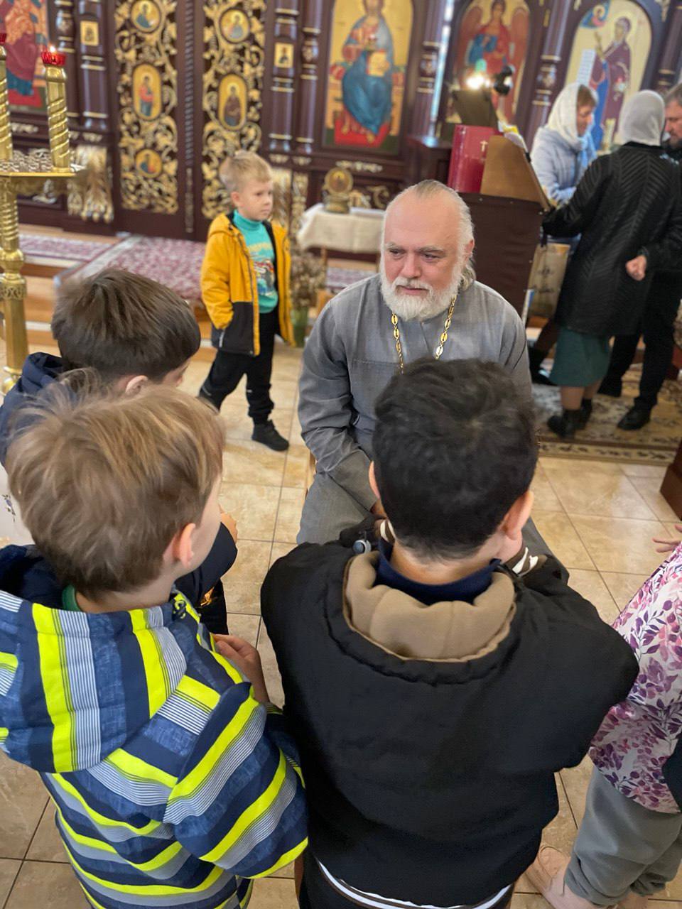 В рамках реализации проекта по духовно - нравственному и гражданско - патриотическому воспитанию «Добрый сад» в дошкольном отделении МБОУ Любучанская СОШ (п. Любучаны) м.о.Чехов воспитатели подготовительной к школе группы В рамках реализации проекта по духовно - нравственному и гражданско - патриотическому воспитанию «Добрый сад» в дошкольном отделении МБОУ Любучанская СОШ (п. Любучаны) м.о.Чехов воспитатели подготовительной к школе группы