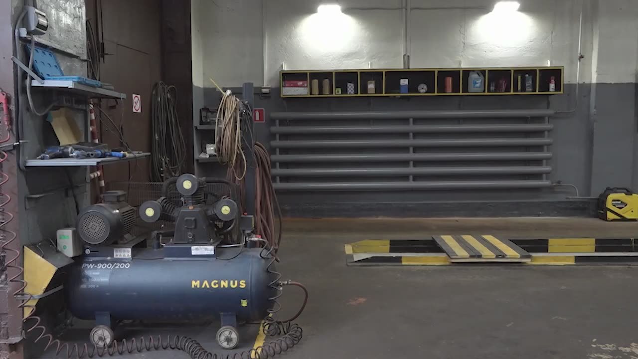 Глава округа Пушкинский Максим Красноцветов провел инспекцию на базе городского хозяйства «Пушгорхоз»