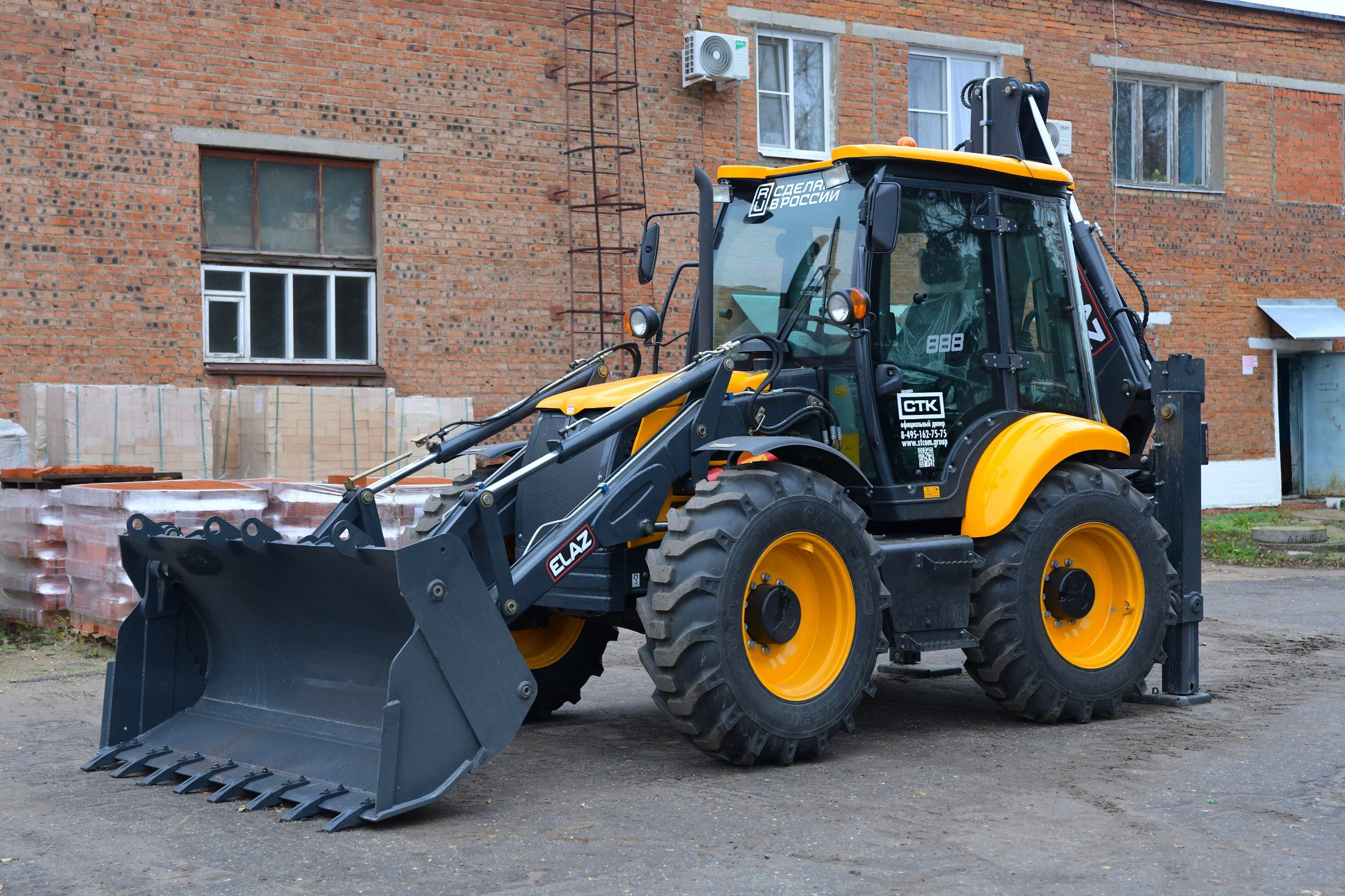 Парк коммунальной техники в Дмитровском округе продолжает обновляться Парк коммунальной техники в Дмитровском округе продолжает обновляться