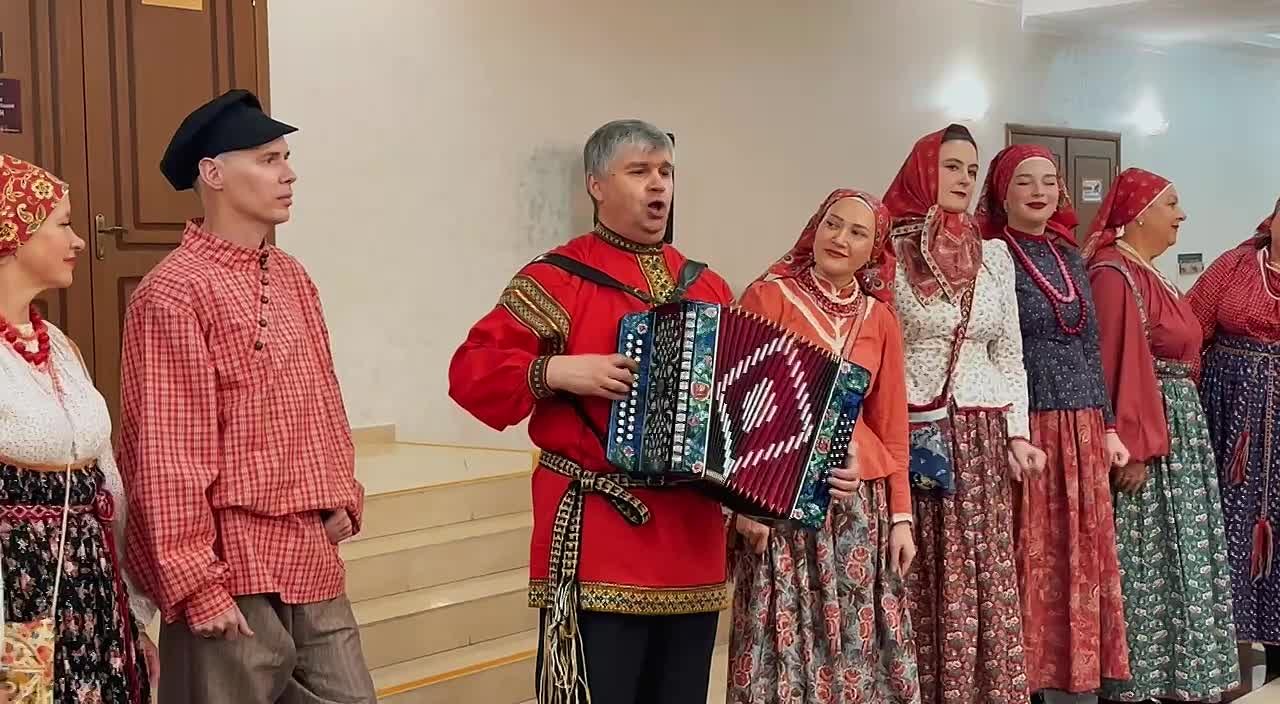 Праздник в Культурно-просветительском центре «Дубровицы» собрал более 200 гостей