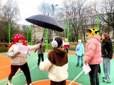     . 15:00-15:30   (0+) 15:30-16:00  (12+) 06.11.2025     