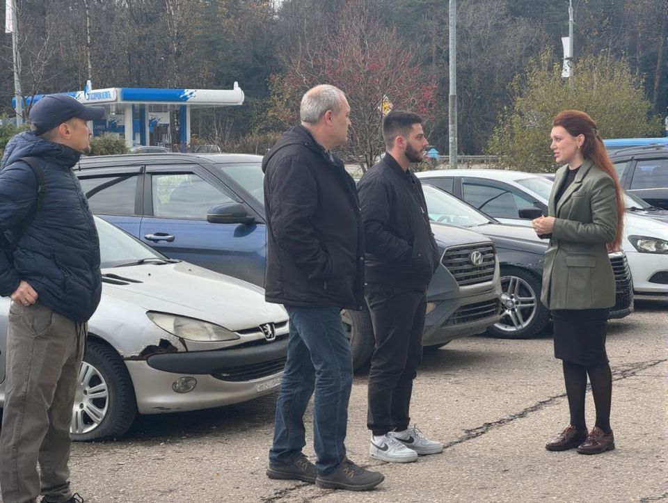 Экспертная комиссия оценила ущерб от атаки БПЛА на бульваре Космонавтов Экспертная комиссия оценила ущерб от атаки БПЛА на бульваре Космонавтов