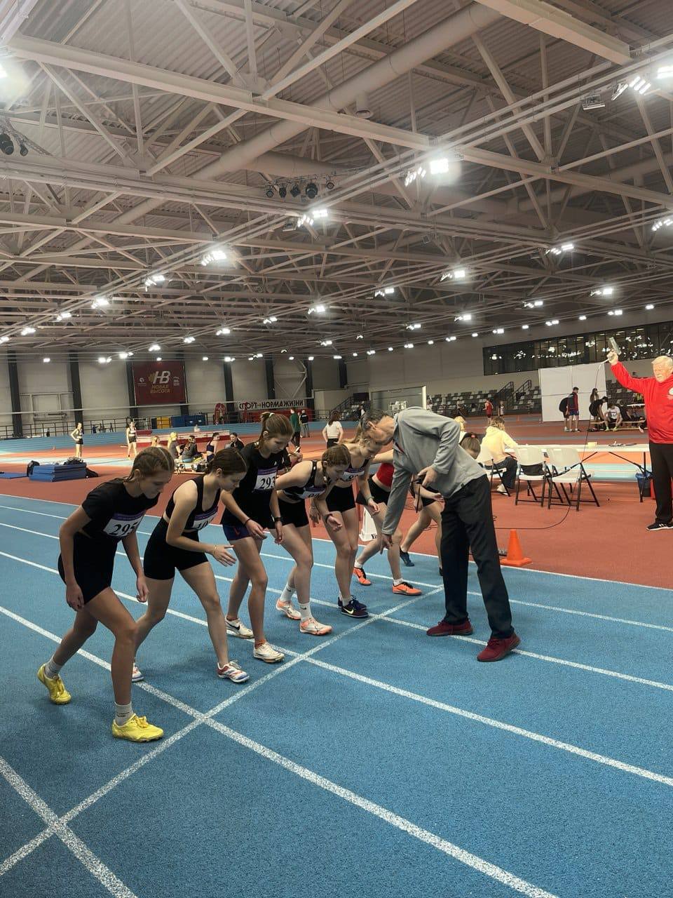 УСПЕХ ЧЕХОВСКИХ ЛЕГКОАТЛЕТОВ НА СОРЕВНОВАНИЯХ В ТУЛЕ УСПЕХ ЧЕХОВСКИХ ЛЕГКОАТЛЕТОВ НА СОРЕВНОВАНИЯХ В ТУЛЕ