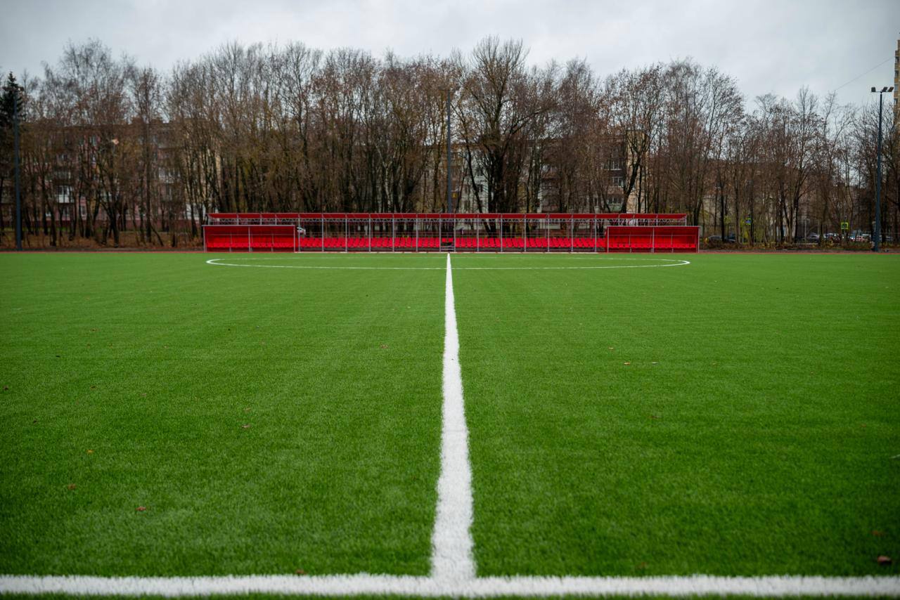 Андрей Булгаков: Во Фрязино дошли с жителями и до спортивной школы «Олимп» — проверить, как продвигается капитальный ремонт стадиона Андрей Булгаков: Во Фрязино дошли с жителями и до спортивной школы «Олимп» — проверить, как продвигается капитальный ремонт стадиона