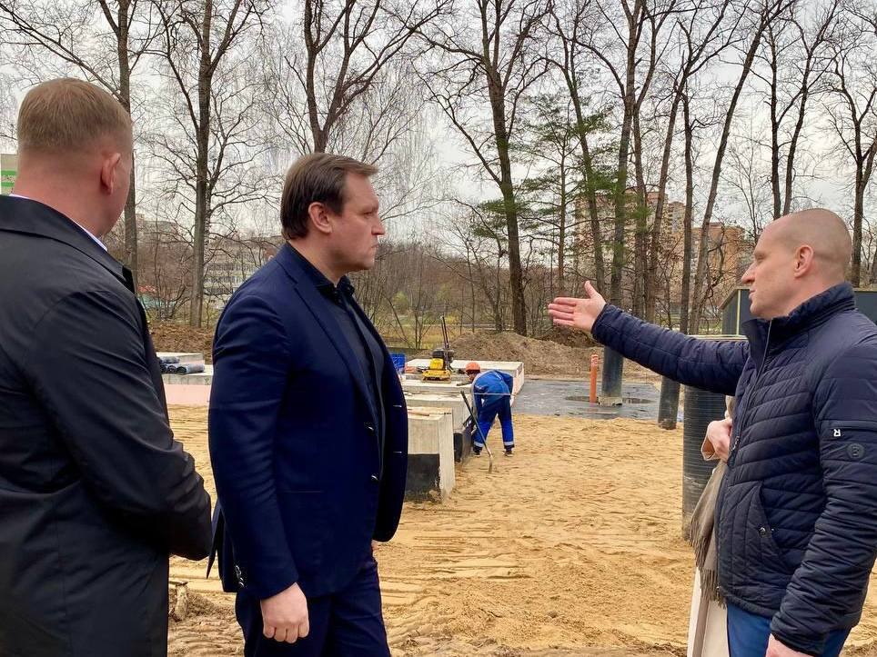 В Пушкинском активно ведутся и работы по реконструкции водозаборных узлов В Пушкинском активно ведутся и работы по реконструкции водозаборных узлов