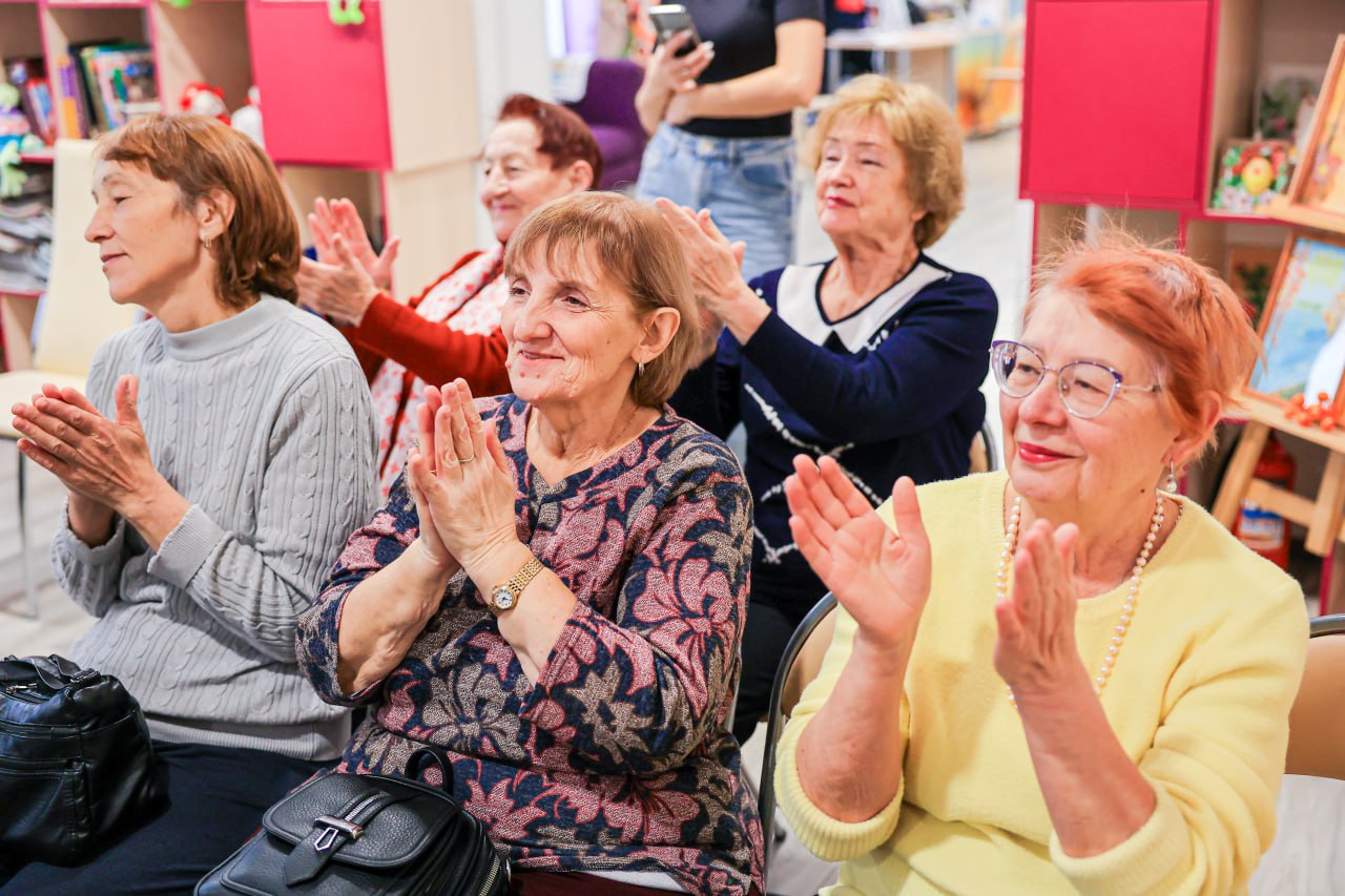 Родные напевы прозвучали для участников мытищинского клуба «Активное долголетие» Родные напевы прозвучали для участников мытищинского клуба «Активное долголетие»