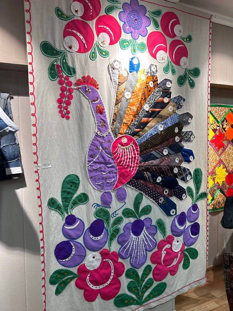 Когда ткань становится искусством: в Химках открылась выставка лоскутного шитья Когда ткань становится искусством: в Химках открылась выставка лоскутного шитья