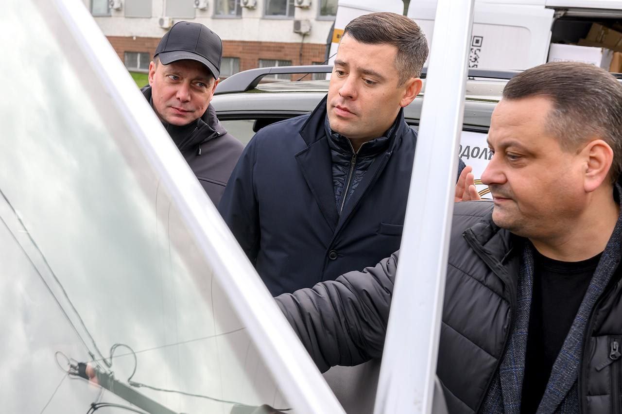 Григорий Артамонов: Два автомобиля отправились к нашим защитникам на передовую Григорий Артамонов: Два автомобиля отправились к нашим защитникам на передовую