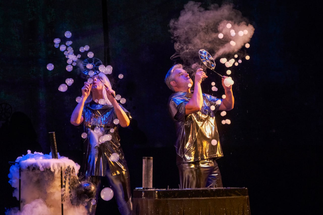 Смех, радость и танцы!. По-настоящему волшебно было сегодня в Центре культуры и досуга «Мечта» Смех, радость и танцы!. По-настоящему волшебно было сегодня в Центре культуры и досуга «Мечта»