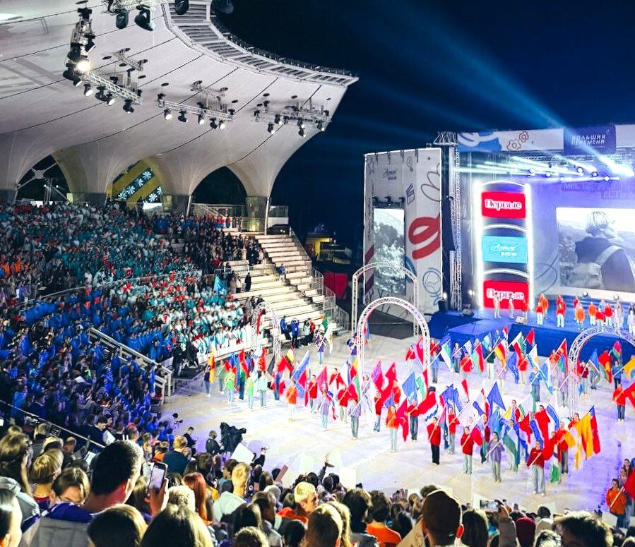 Электростальские школьницы — победители Всероссийского конкурса «Большая перемена» Электростальские школьницы — победители Всероссийского конкурса «Большая перемена»