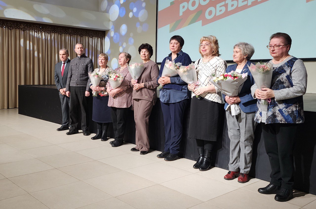 В Красногорске представили новый выпуск историко-краеведческого альманаха «Красногорье» В Красногорске представили новый выпуск историко-краеведческого альманаха «Красногорье»