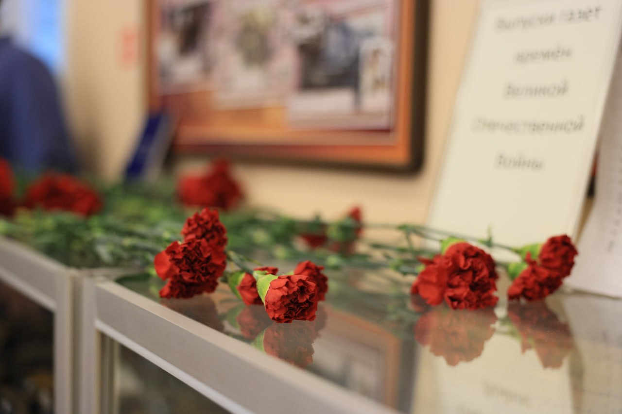 Игорь Трифонов: Сегодня в школе №20 торжественно открыли «Парту Героя», посвящённую памяти жителя нашего города Александра Александровича Баровского Игорь Трифонов: Сегодня в школе №20 торжественно открыли «Парту Героя», посвящённую памяти жителя нашего города Александра Александровича Баровского